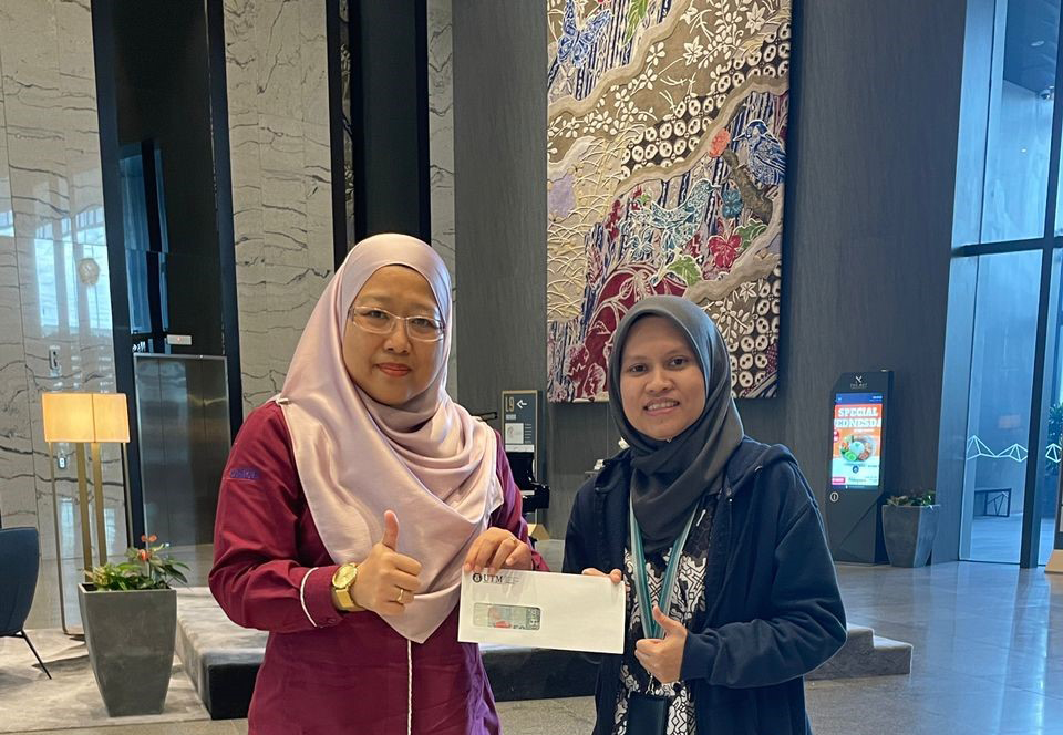 SUMBANGAN KEBAJIKAN TABUNG ENDOWMEN UTMSPACE KEPADA PELAJAR YANG TERLIBAT DALAM KEMALANGAN