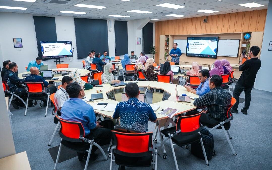 Bengkel Pembangunan Micro-Credentials Sokong Agenda ASCEND 2030 UTM