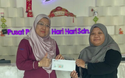 UTMSPACE PRIHATIN : SUMBANGAN KEBAJIKAN PELAJAR DITIMPA MUSIBAH BANJIR